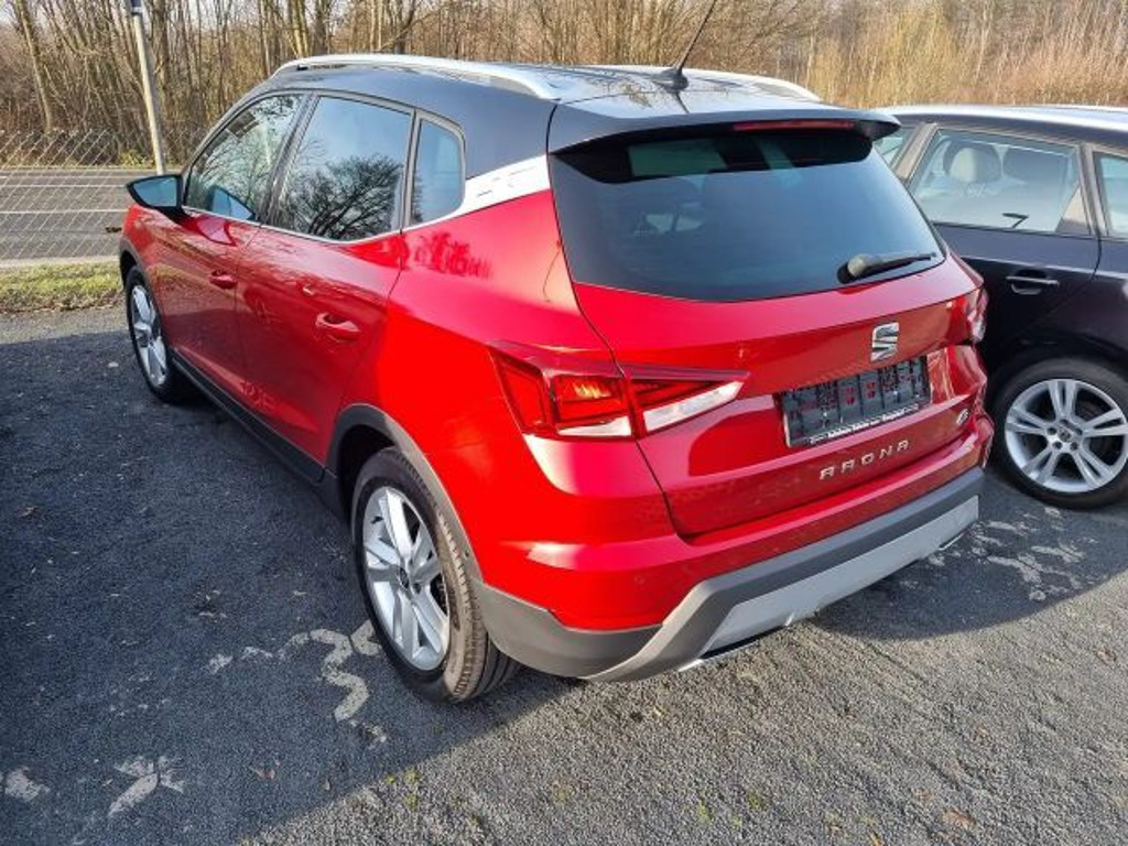 Seat Arona