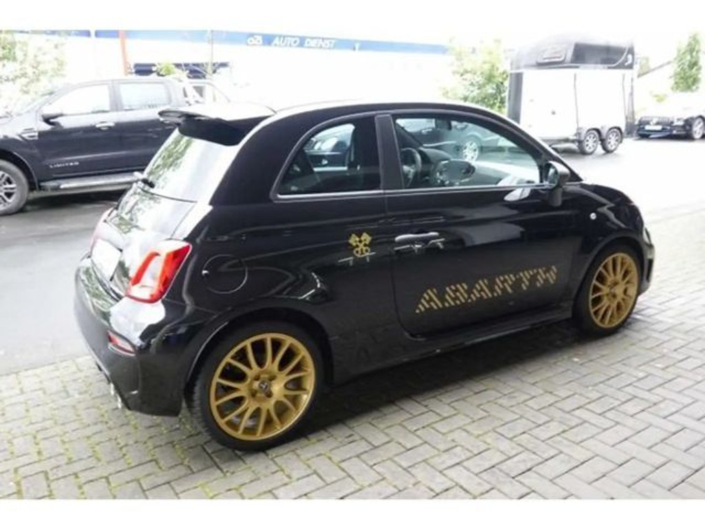 Abarth 695