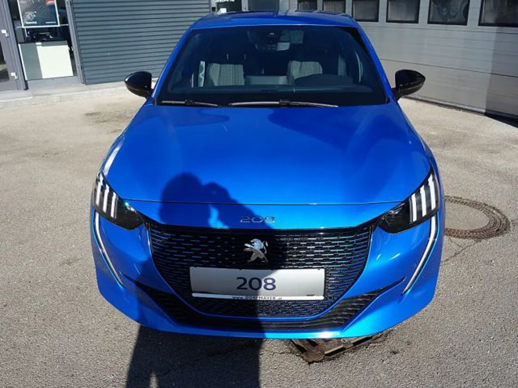 Peugeot e-208