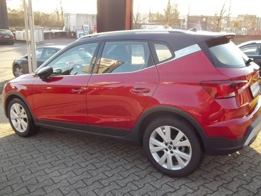Seat Arona