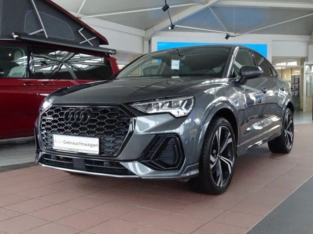 Audi Q3 2022 Benzine