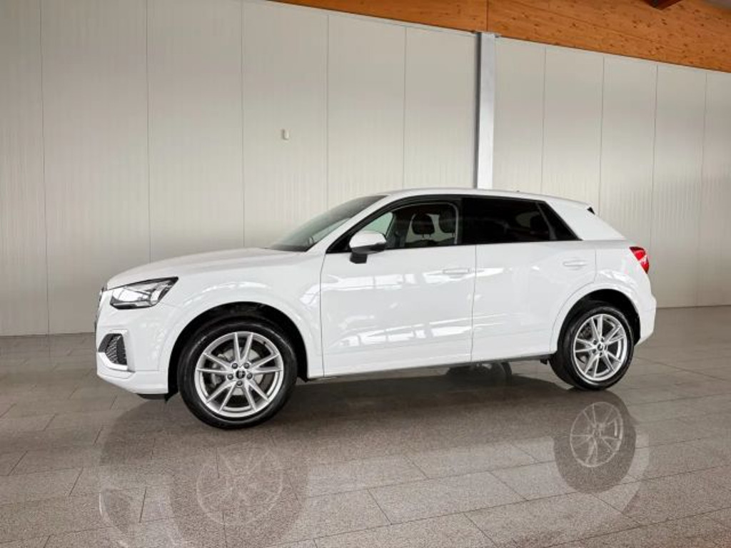 Audi Q2 2024 Benzine