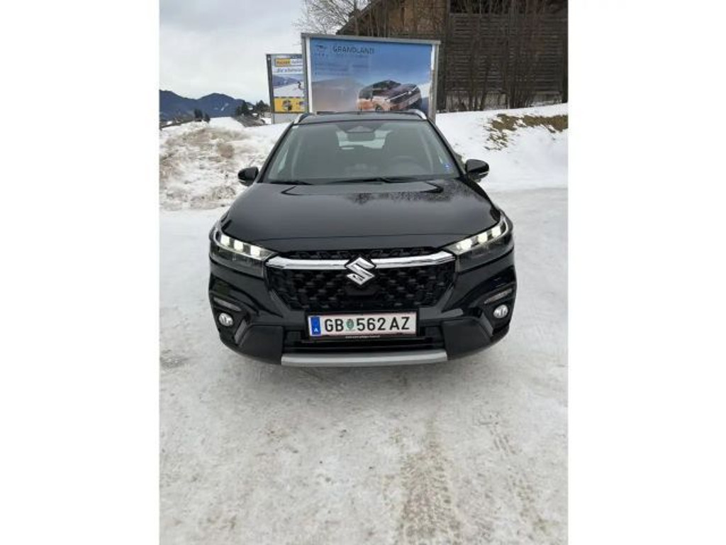 Suzuki S-Cross