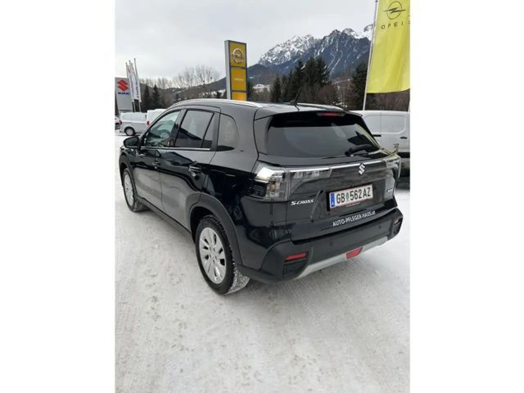 Suzuki S-Cross