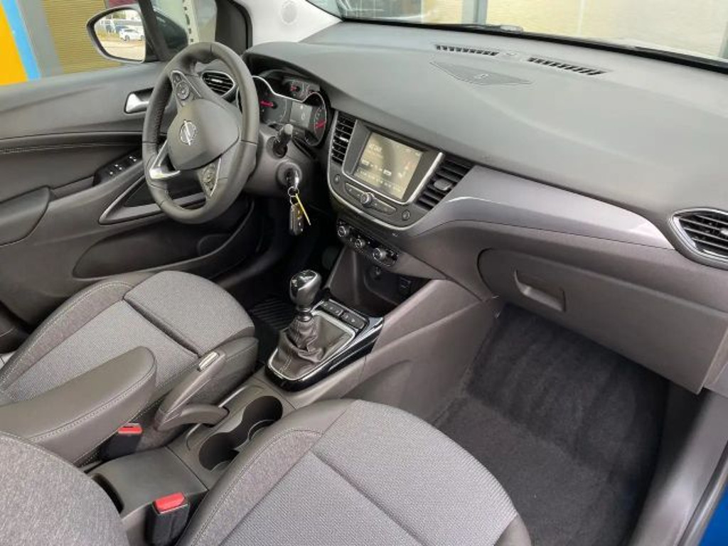 Opel Crossland X