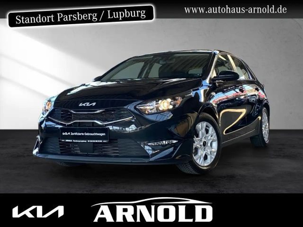 Kia Ceed 2024 Benzine