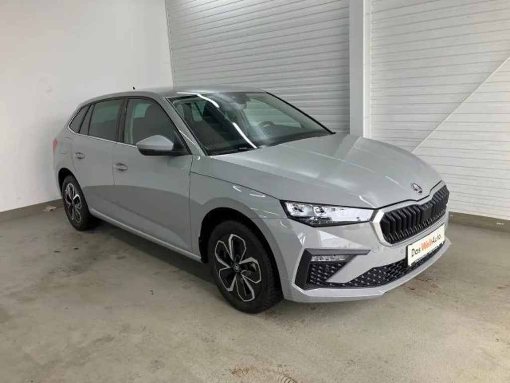 Skoda Scala 2025 Benzine