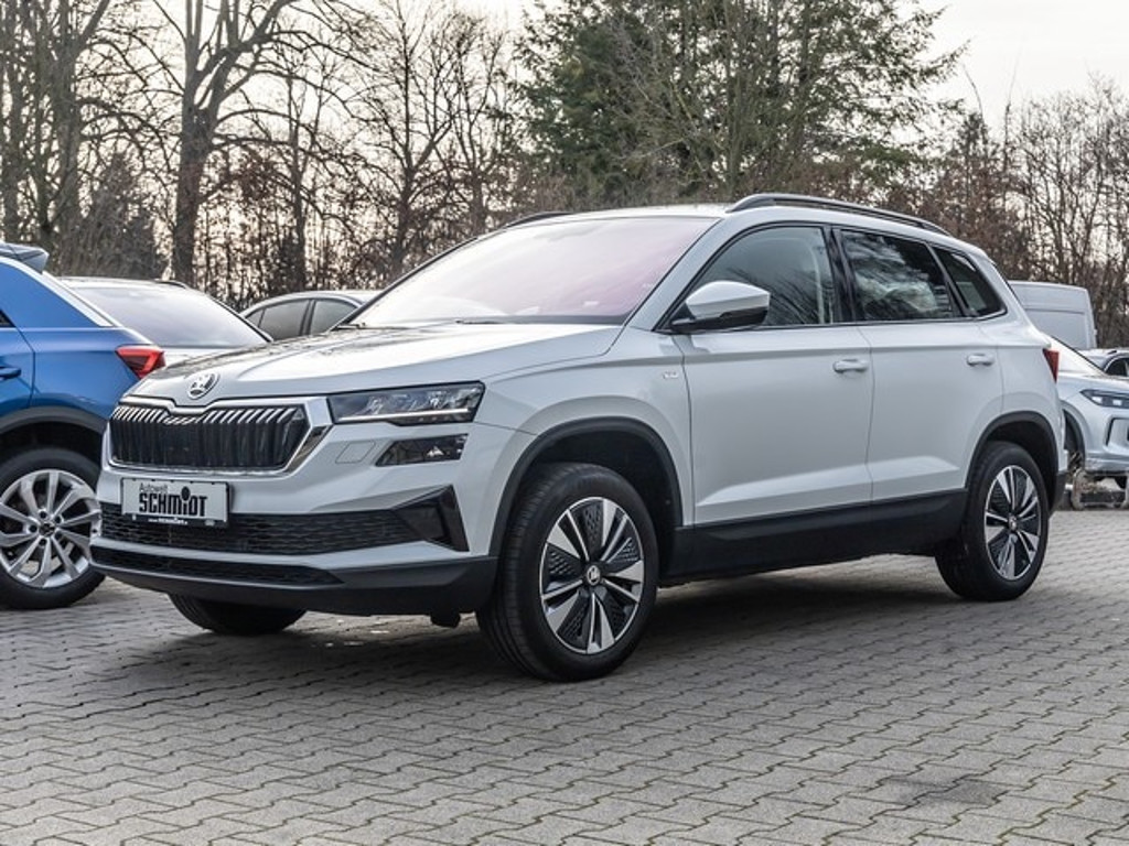 Skoda Karoq 2023 Benzine