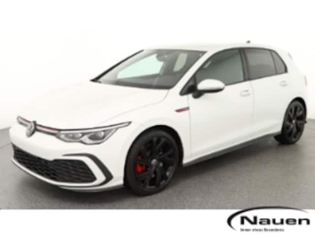 Volkswagen Golf 2023 Benzine