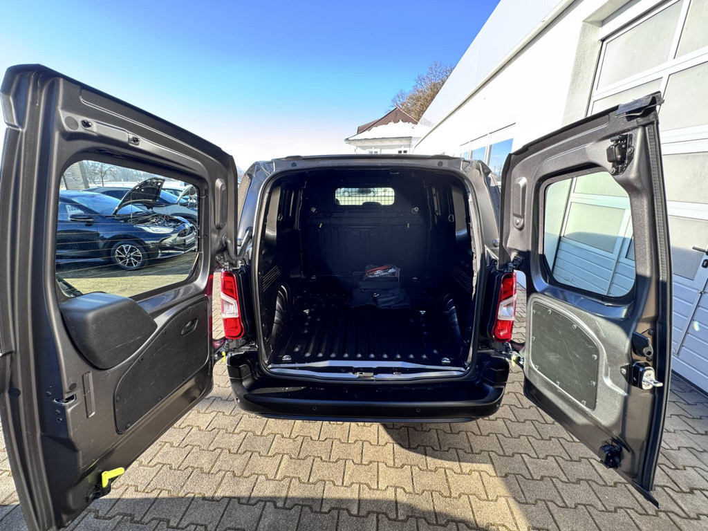 Toyota Proace City EV