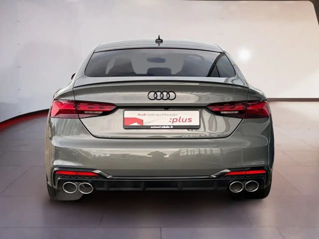 Audi S5