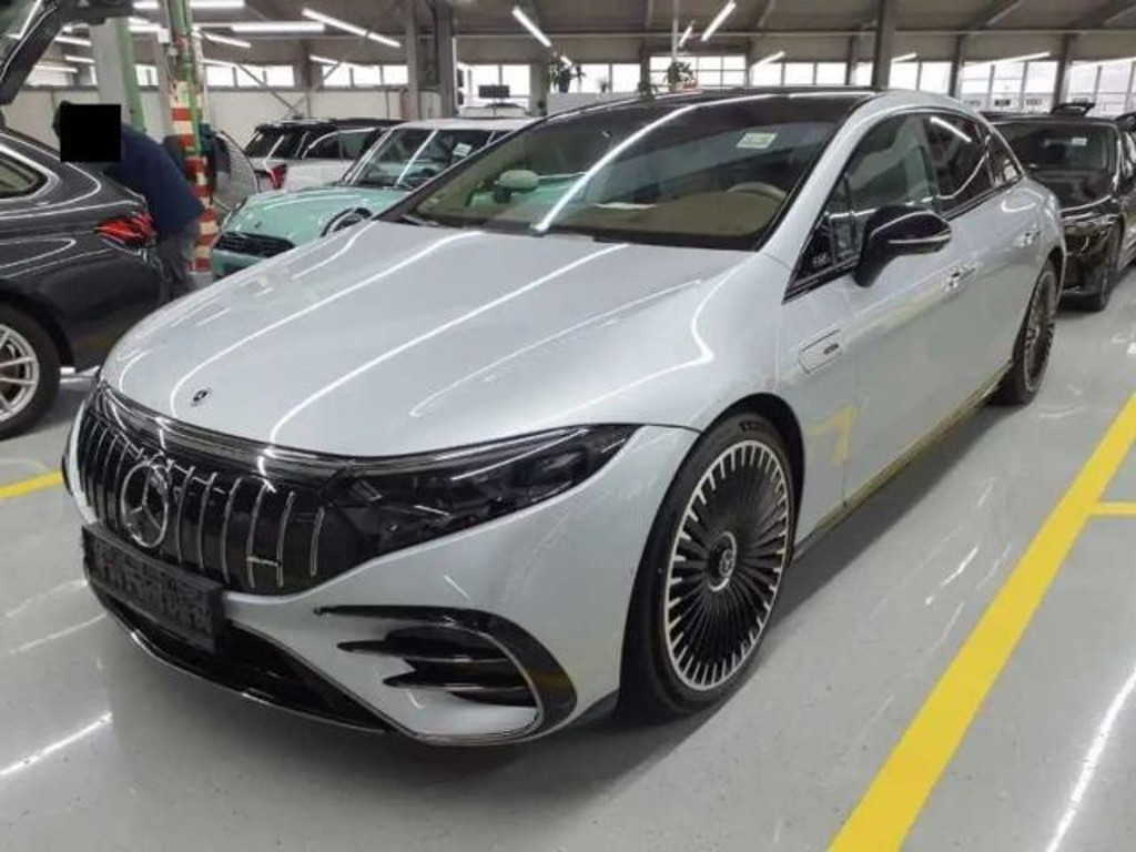 Mercedes-Benz EQS