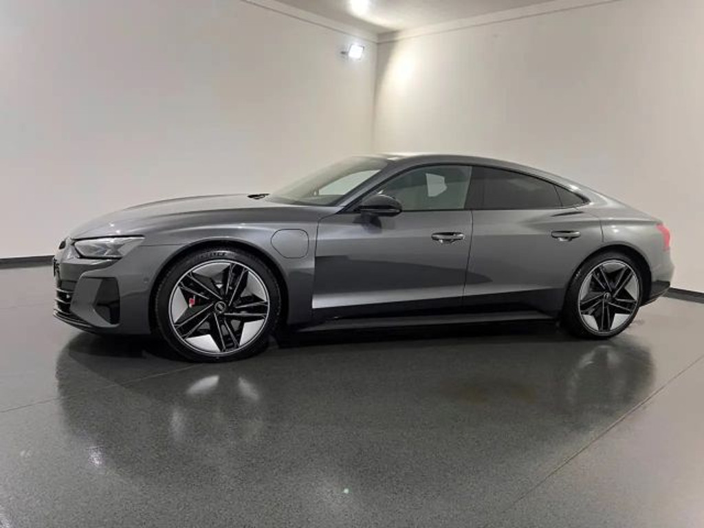 Audi e-tron GT