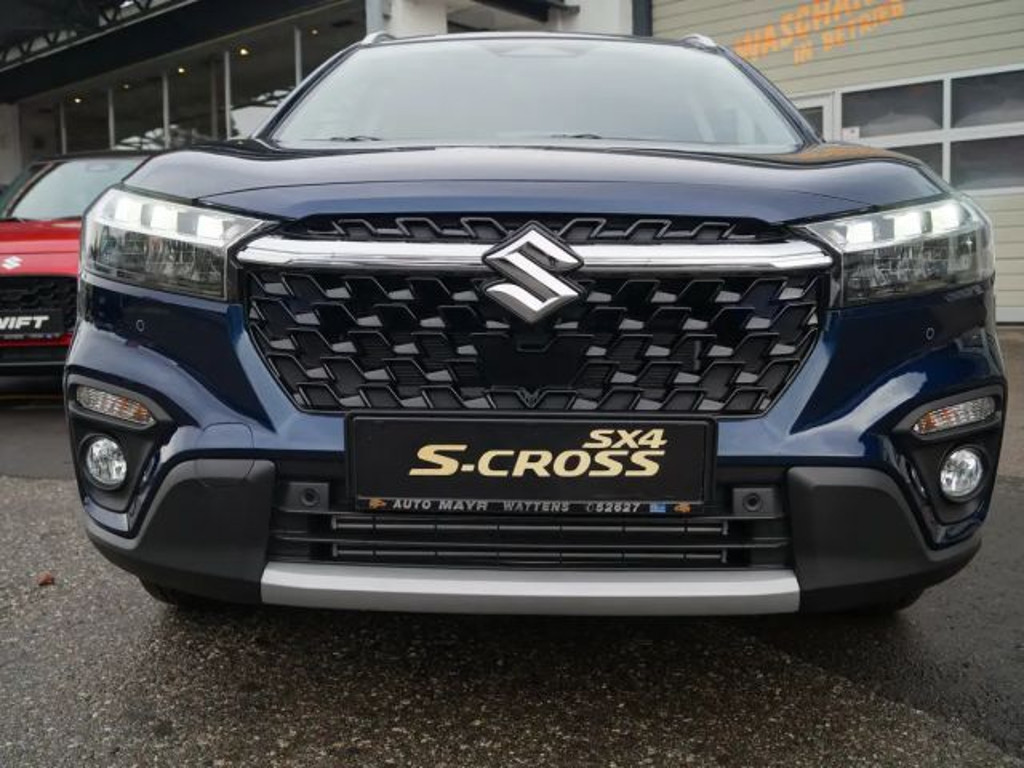 Suzuki S-Cross