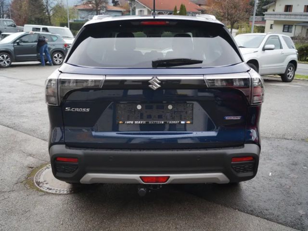 Suzuki S-Cross
