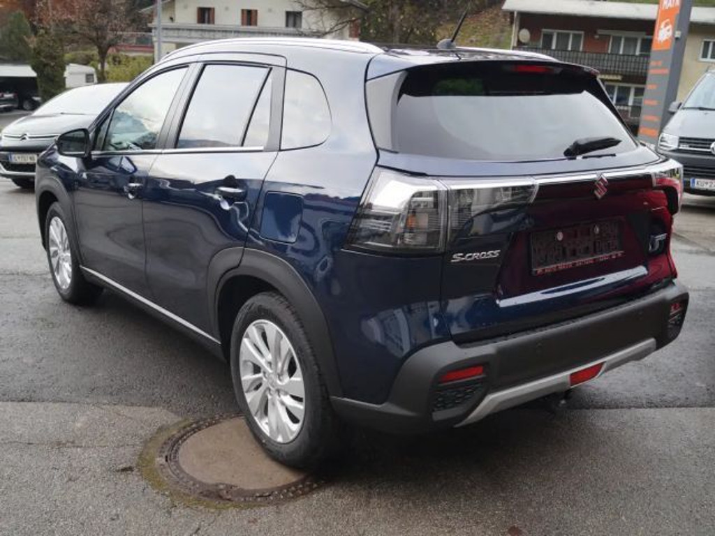 Suzuki S-Cross
