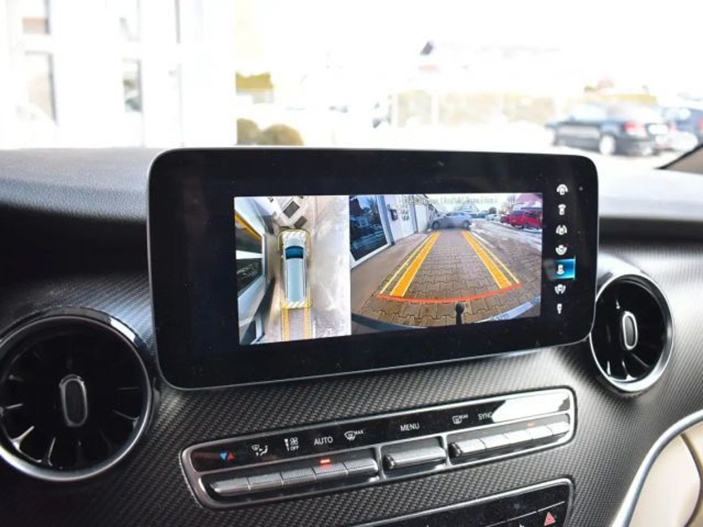 Mercedes-Benz Marco Polo