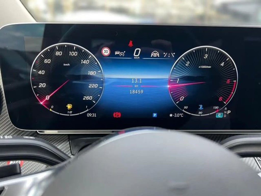 Mercedes-Benz Marco Polo