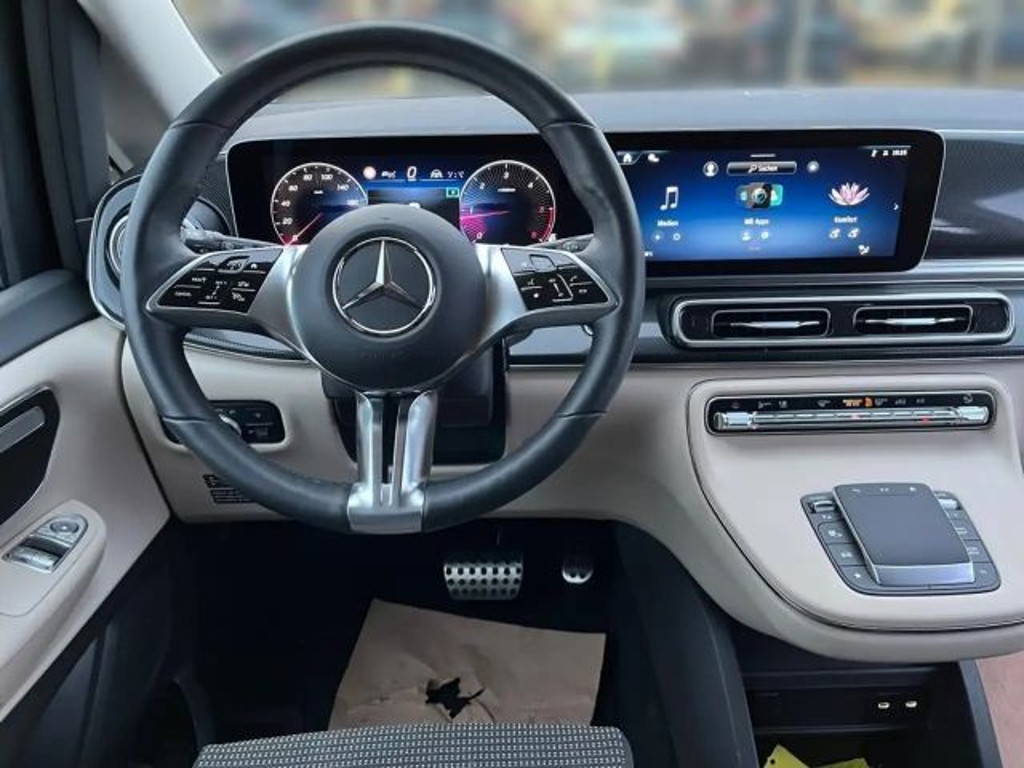 Mercedes-Benz Marco Polo