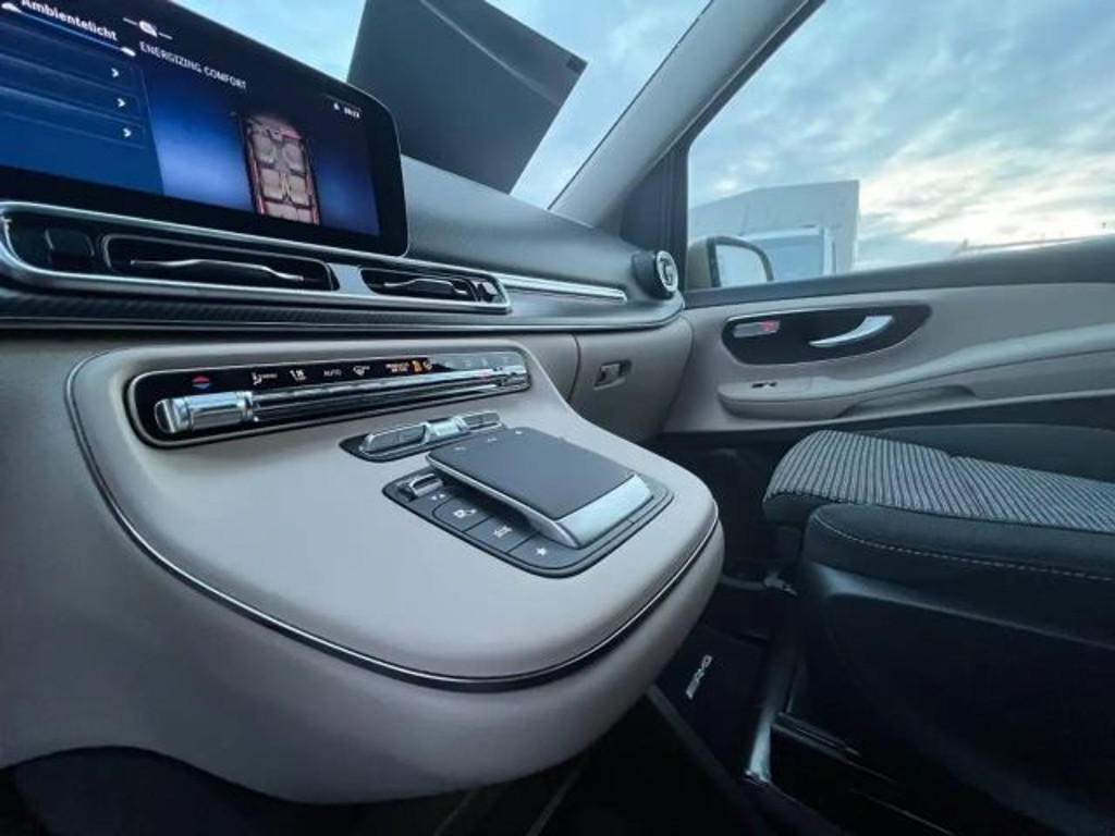 Mercedes-Benz Marco Polo