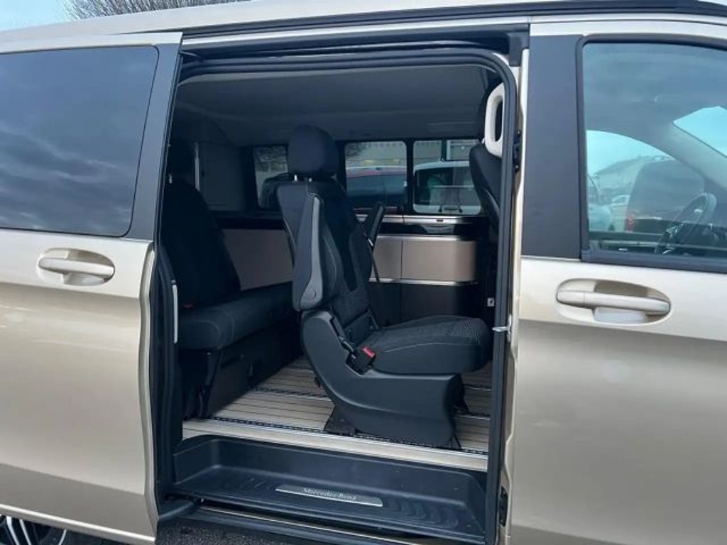 Mercedes-Benz Marco Polo