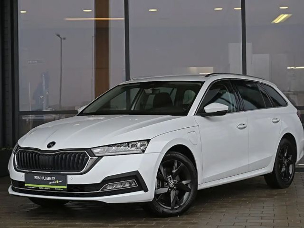 Skoda Octavia 2022 Hybride Benzine