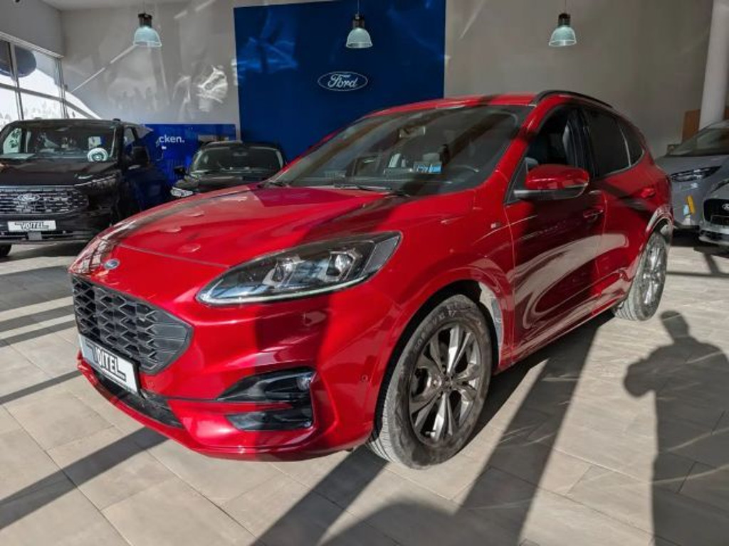 Ford Kuga 2023 Benzine
