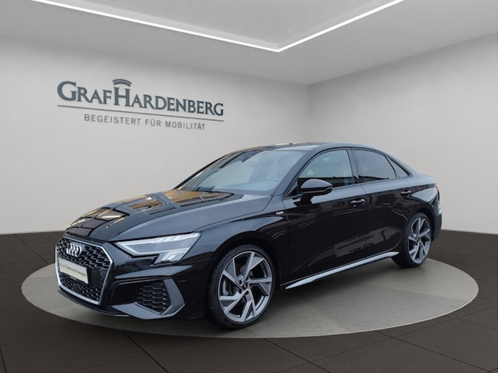 Audi A3 2023 Benzine