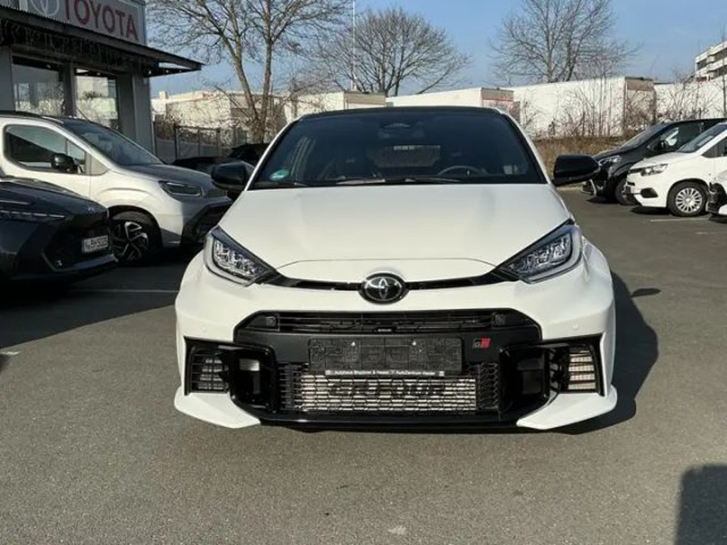 Toyota Yaris 2024 Benzine