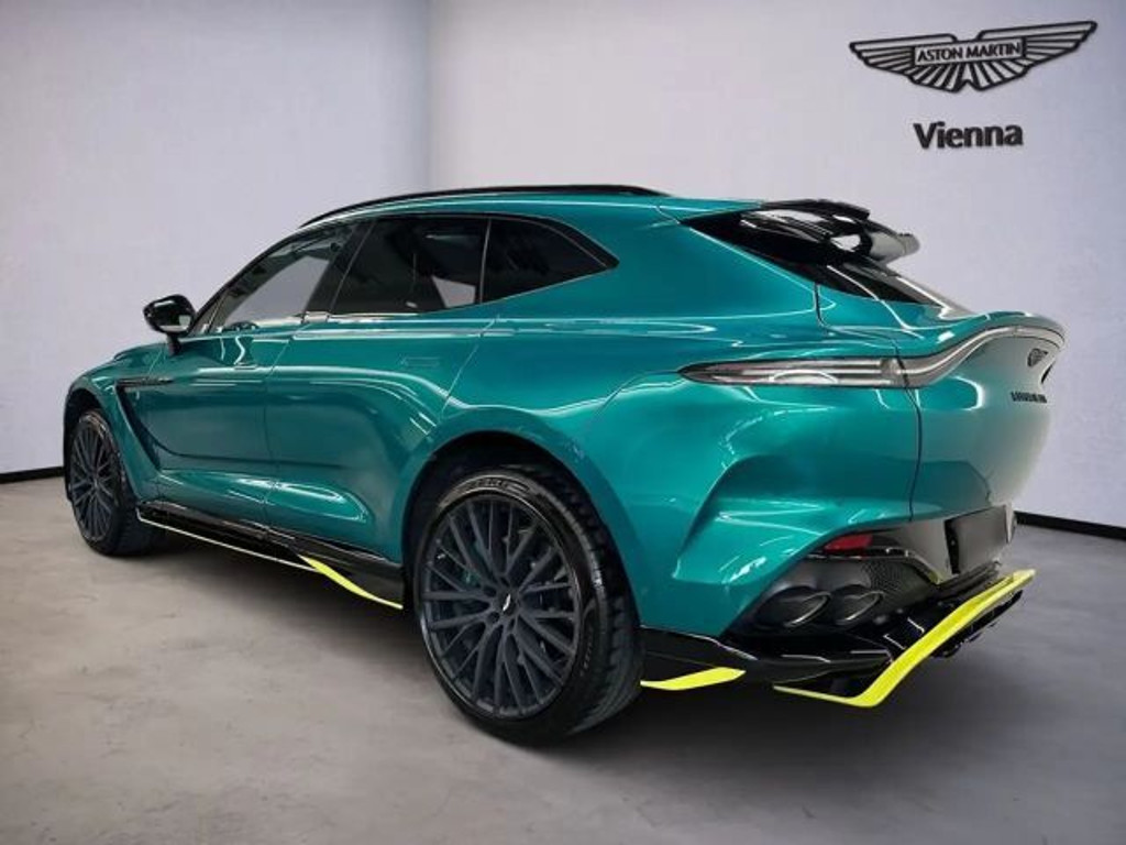 Aston Martin DBX