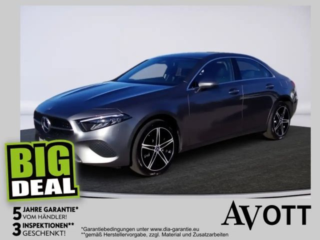 Mercedes-Benz A-Klasse 2024 Hybride Benzine