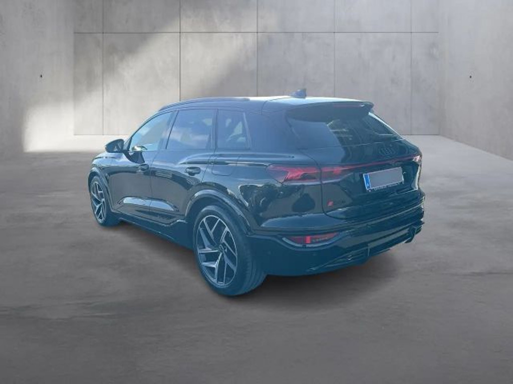 Audi SQ6 e-tron