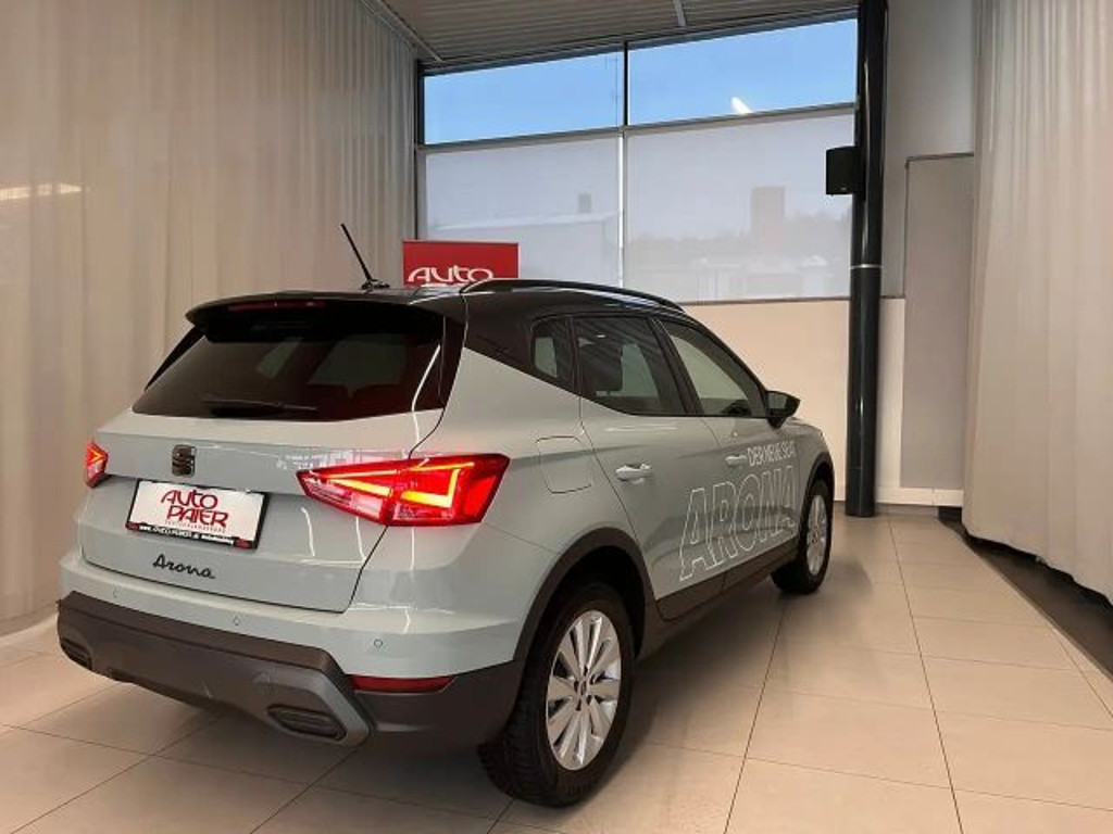 Seat Arona