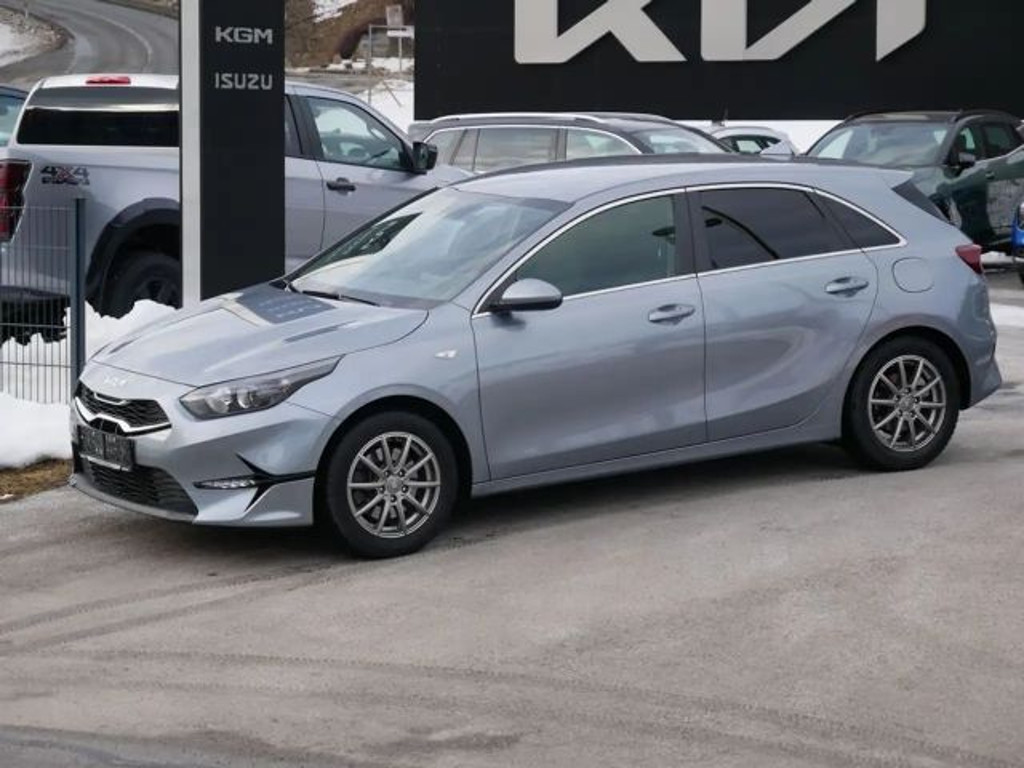 Kia Ceed 2022 Benzine