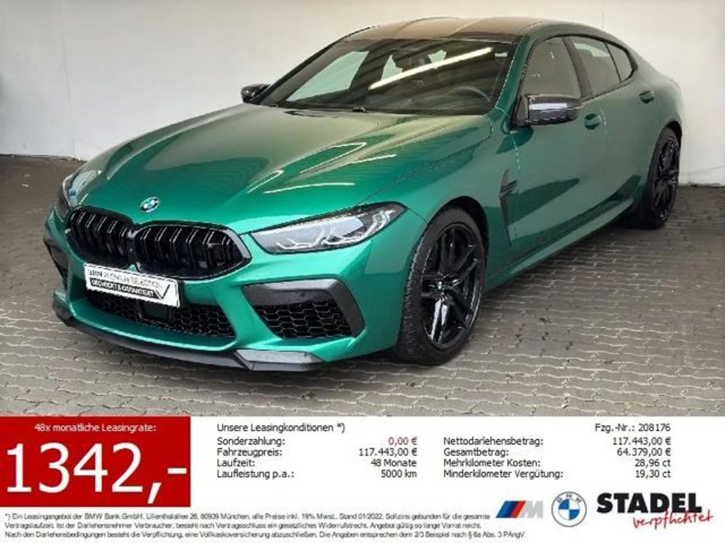 BMW M8 2025 Benzine