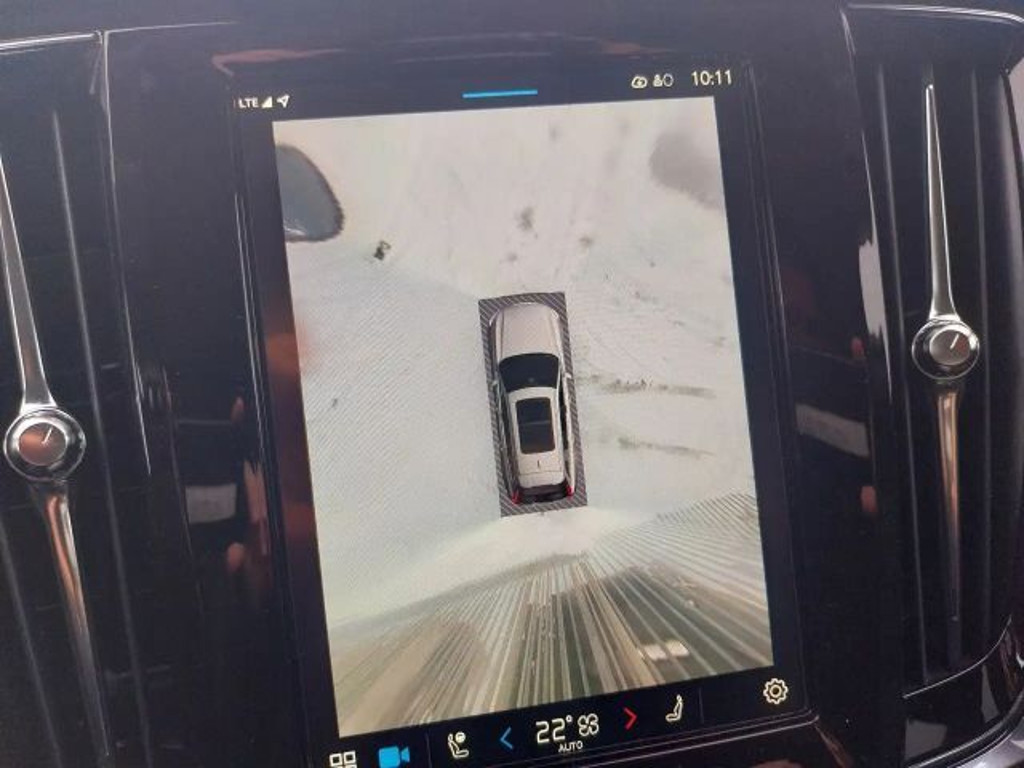 Volvo V90 Cross Country