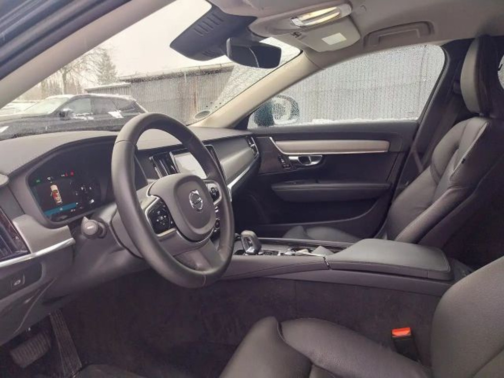 Volvo V90 Cross Country