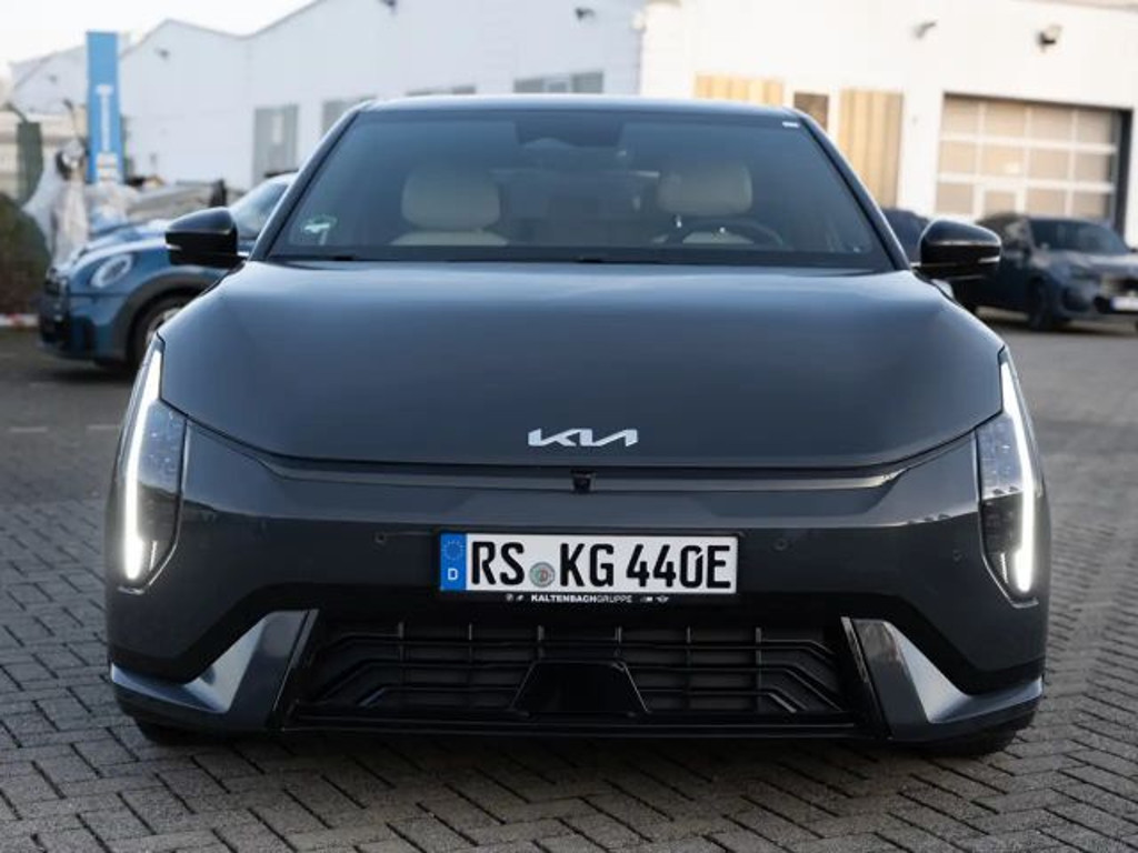 Kia EV4