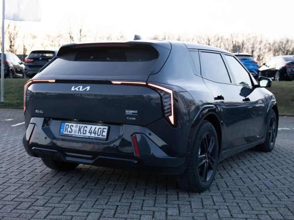 Kia EV4