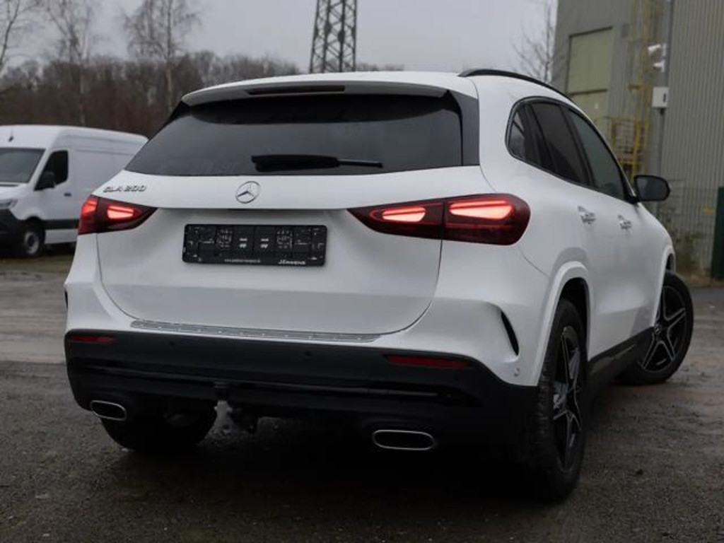 Mercedes-Benz GLA-Klasse