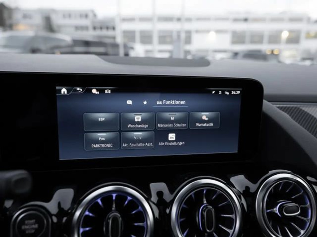 Mercedes-Benz GLA-Klasse