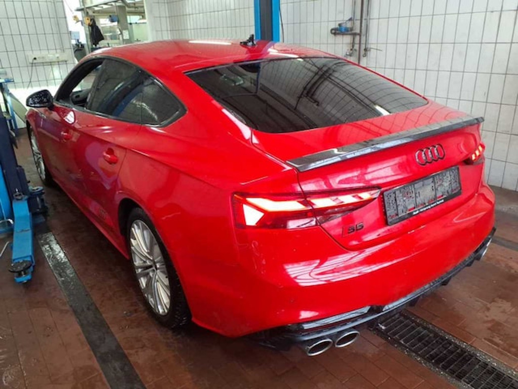 Audi S5