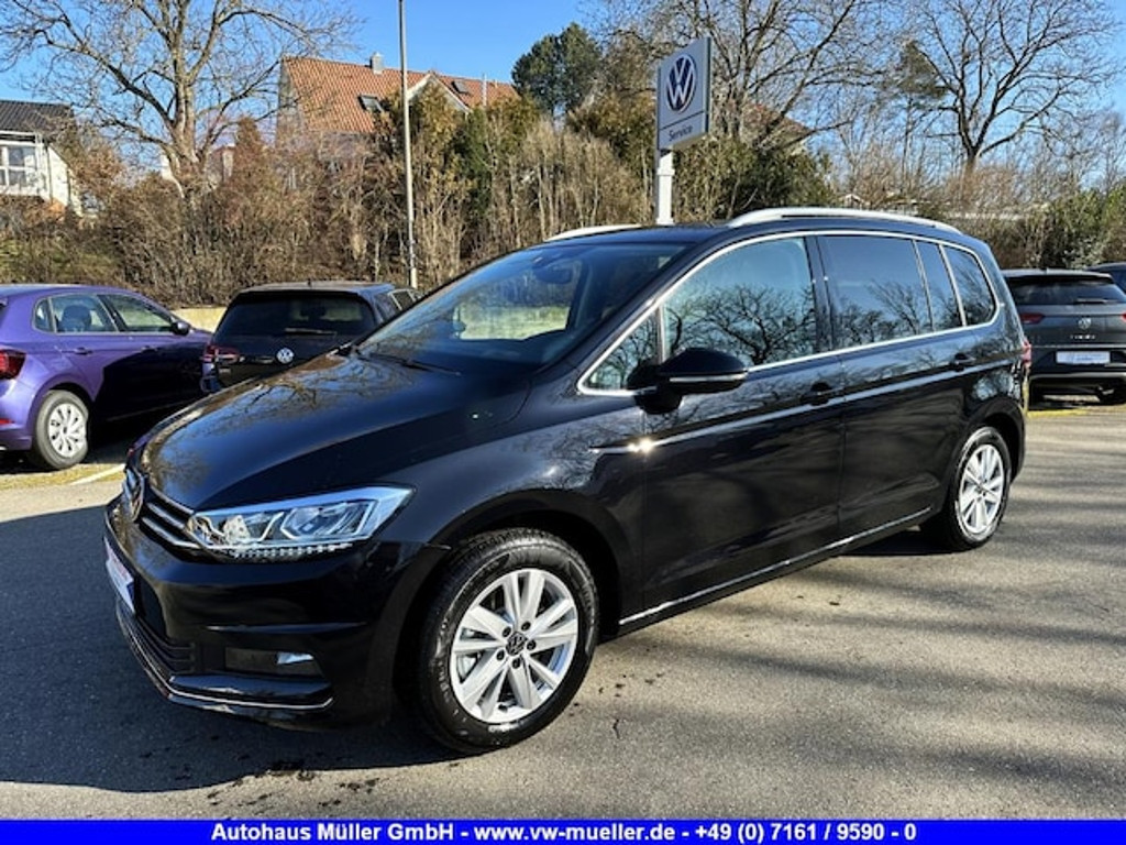 Volkswagen Touran 2023 Benzine