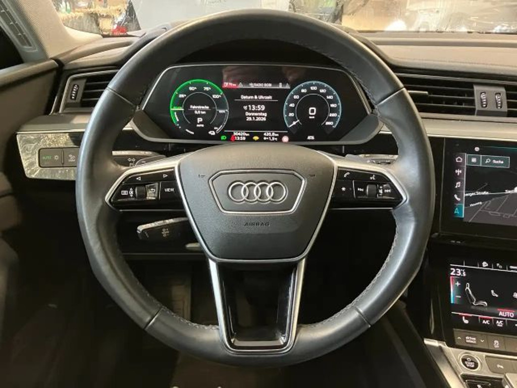 Audi e-tron