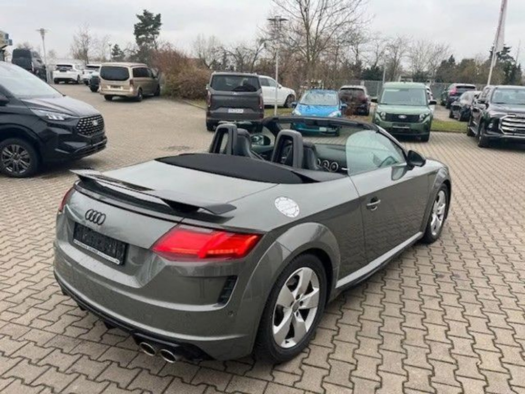 Audi TTS
