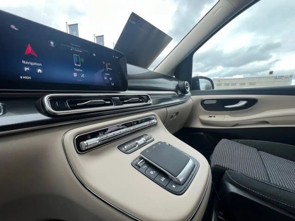 Mercedes-Benz Marco Polo