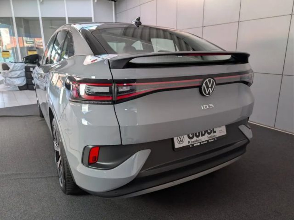 Volkswagen ID.5
