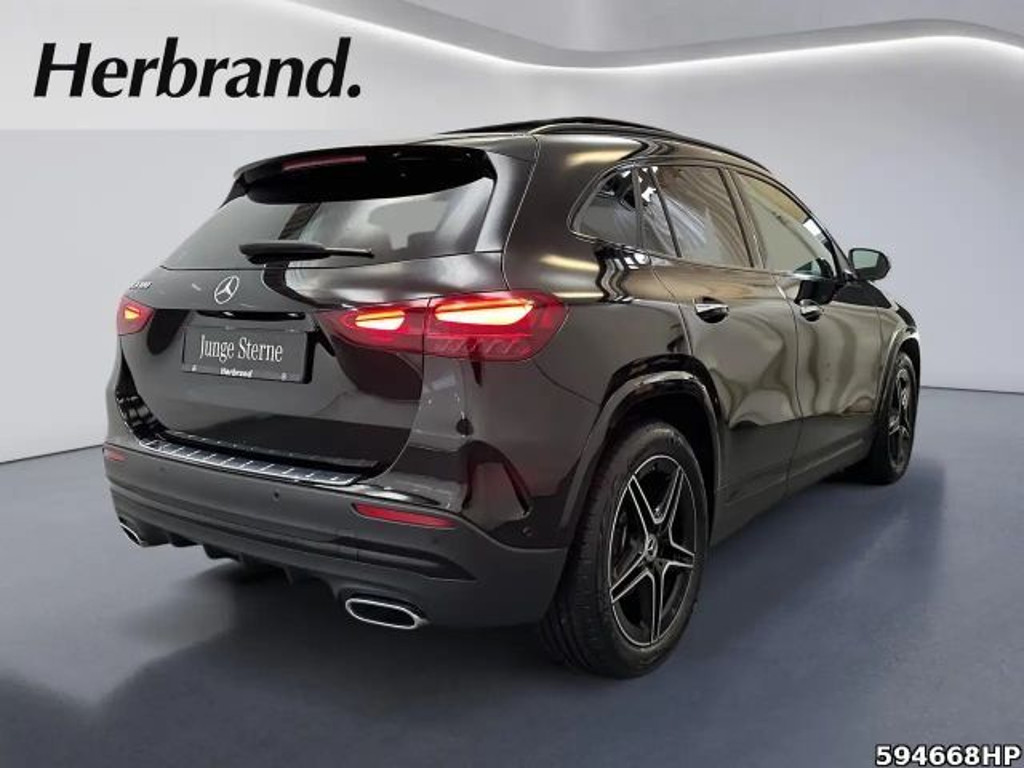 Mercedes-Benz GLA-Klasse