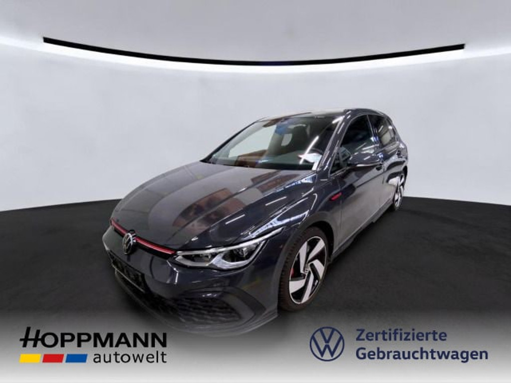 Volkswagen Golf 2022 Benzine