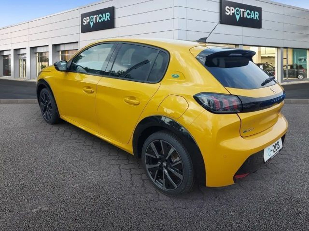 Peugeot e-208